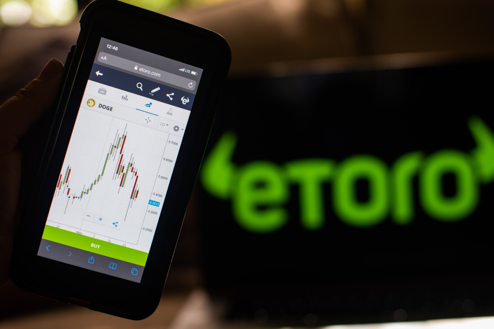 eToro rejestracja: jak założyć konto?